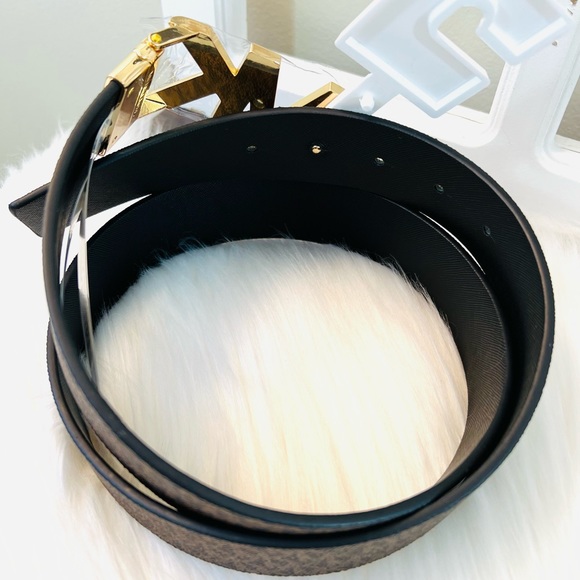 Michael Kors Women’s Twist Reversible Belt Medium - Picture 5 of 10